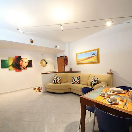 Splendida Casa Vacanza דירה *